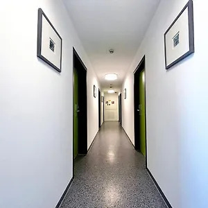 zkontrolujte dostupnost