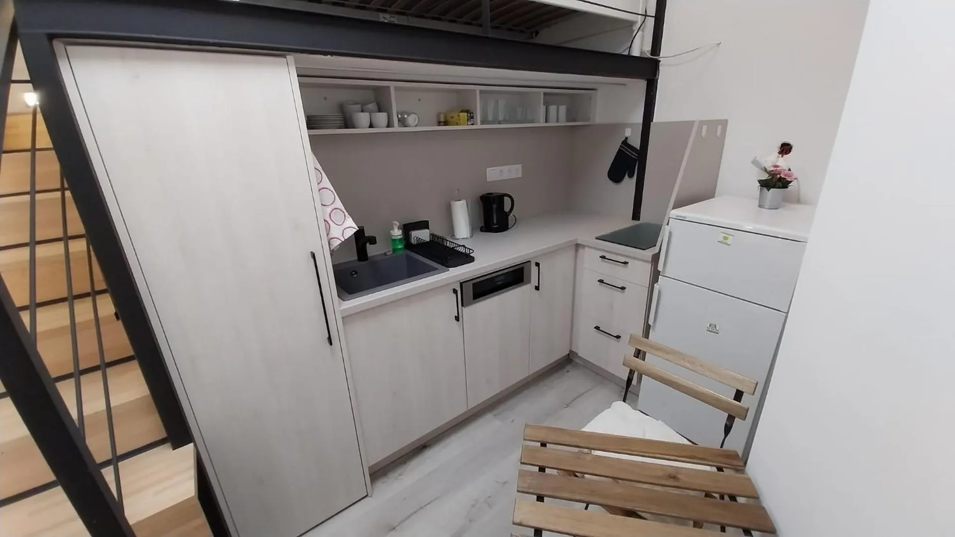 Szekely Apartment Near Deak Ferenc Square With Free Parking In Garage Budapest 0*,