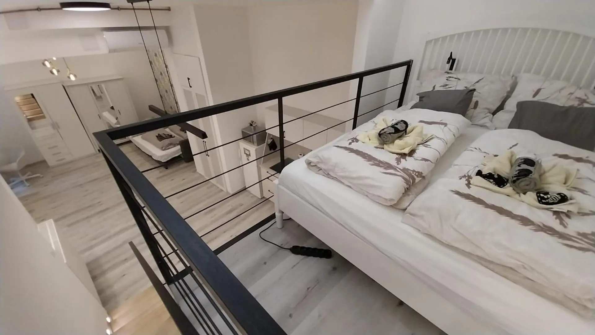 Szekely Apartment Near Deak Ferenc Square With Free Parking In Garage Budapest