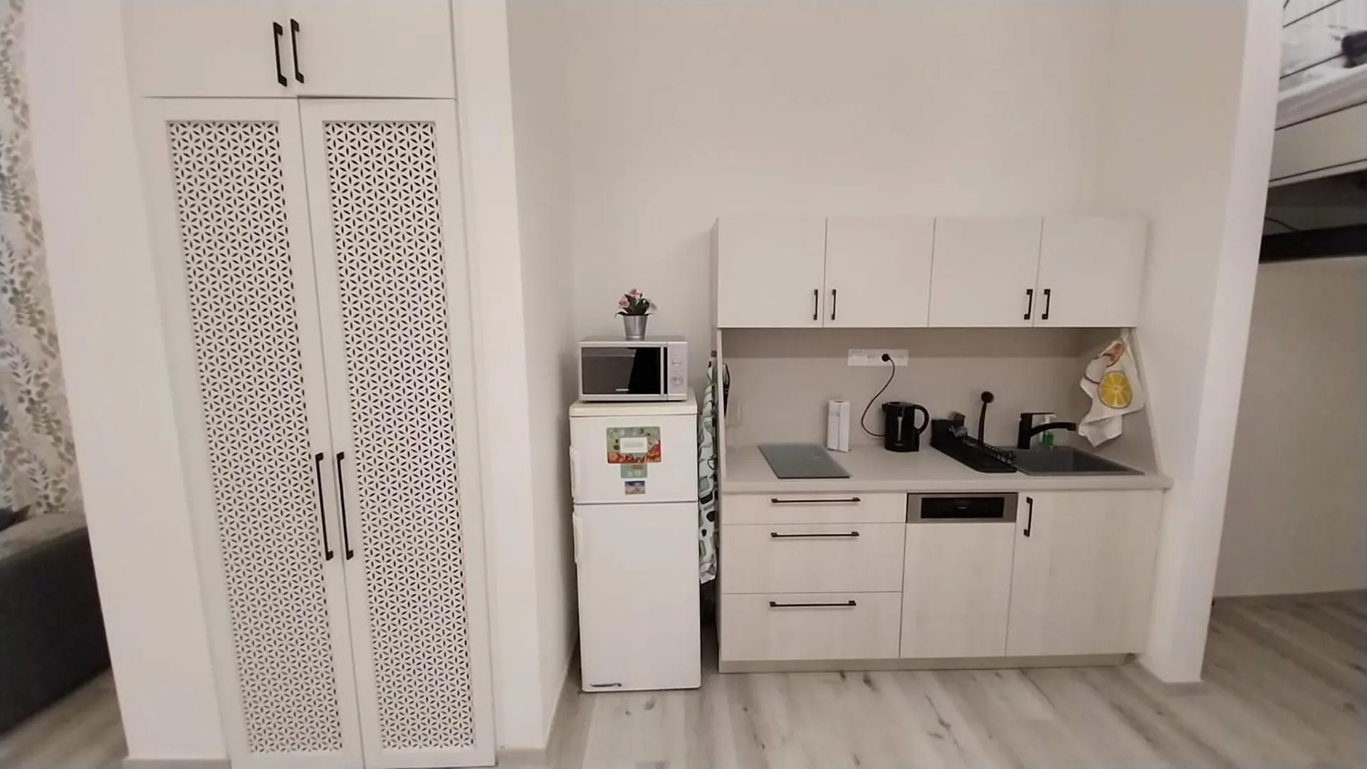 Szekely Apartment Near Deak Ferenc Square With Free Parking In Garage Budapest Hungary