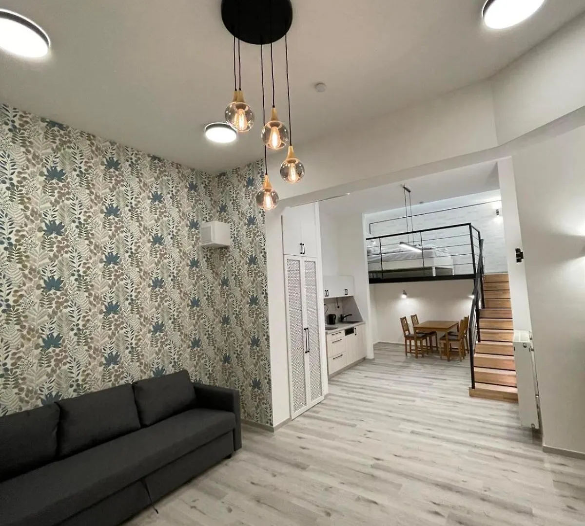 Szekely Apartment Near Deak Ferenc Square With Free Parking In Garage Budapest Hungary